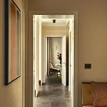 Rocco The Carlton 5*